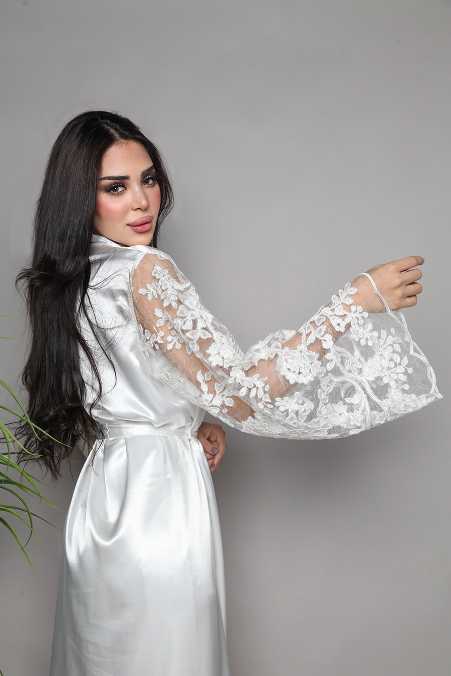 Luxurious Royal Lace Bridal Robe - Royal Robe