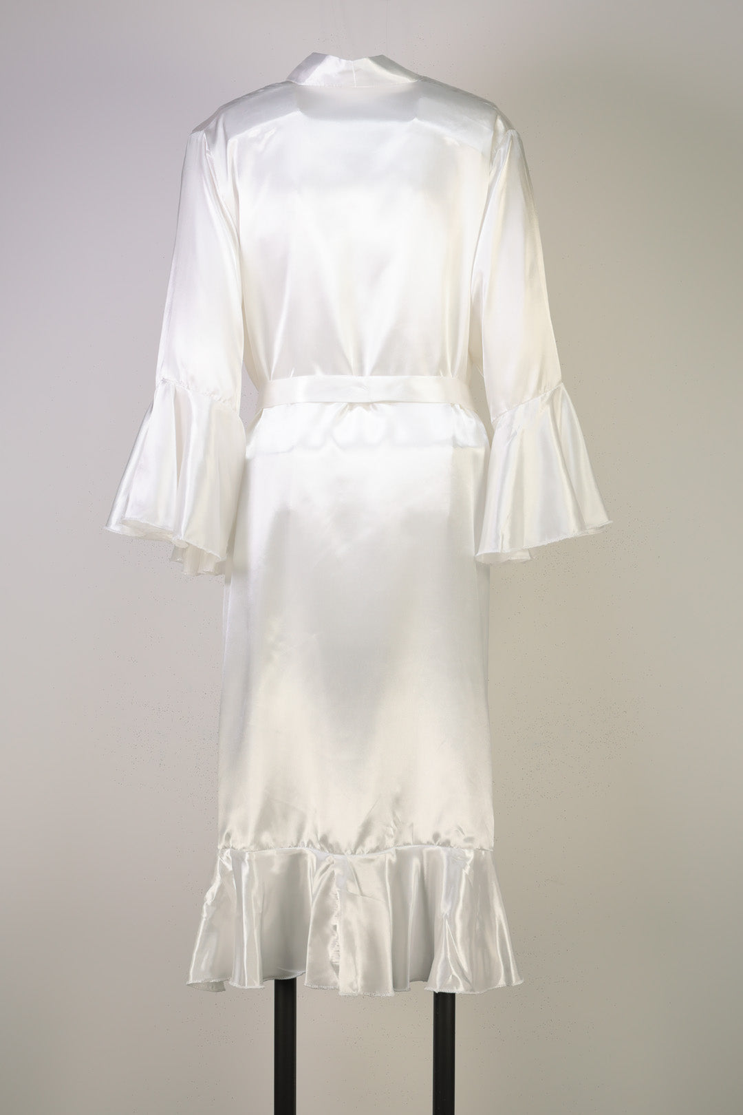 Elegant Lace-Trimmed Bridal Robe - Classic-R